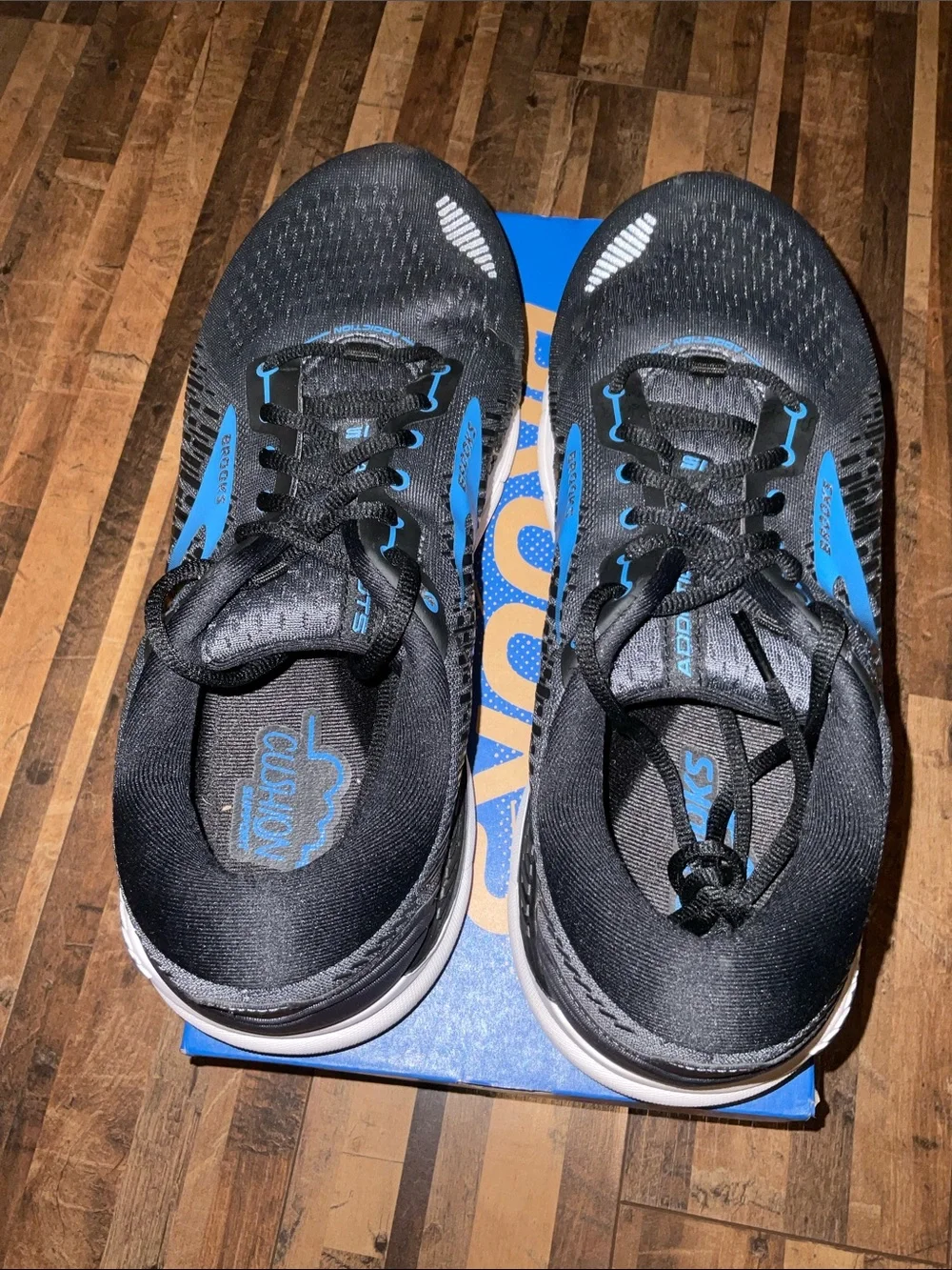 Men’s Brooks Addiction GTS 15 size 11 4E (extra wide)
